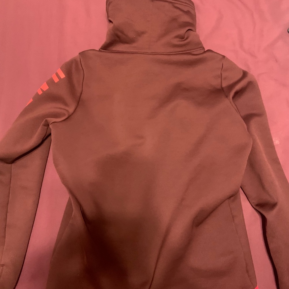Under Armour pullover - Picture 2 of 3